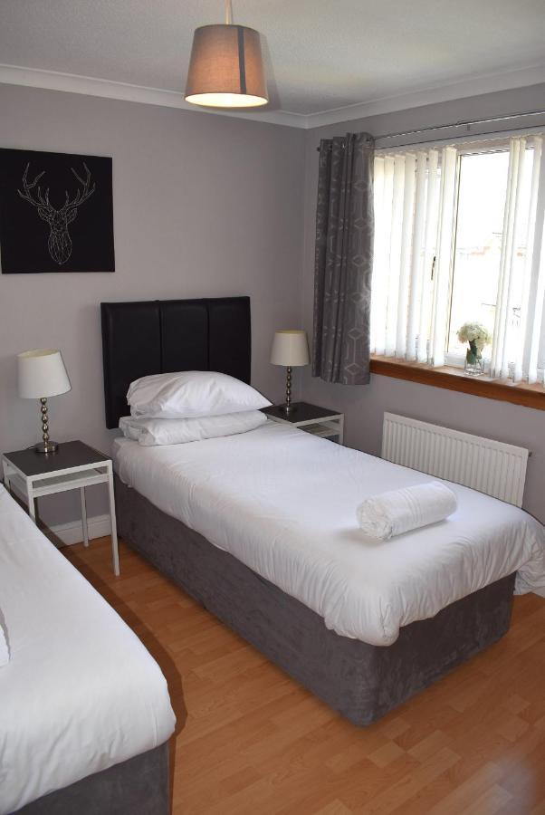 Kelpies Serviced Apartments-Mckay Falkirk Esterno foto