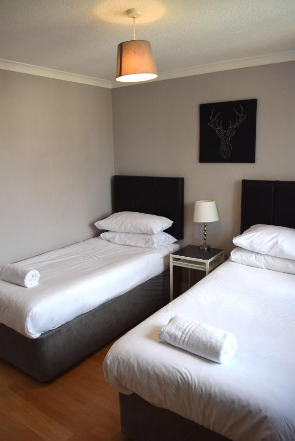 Kelpies Serviced Apartments-Mckay Falkirk Esterno foto